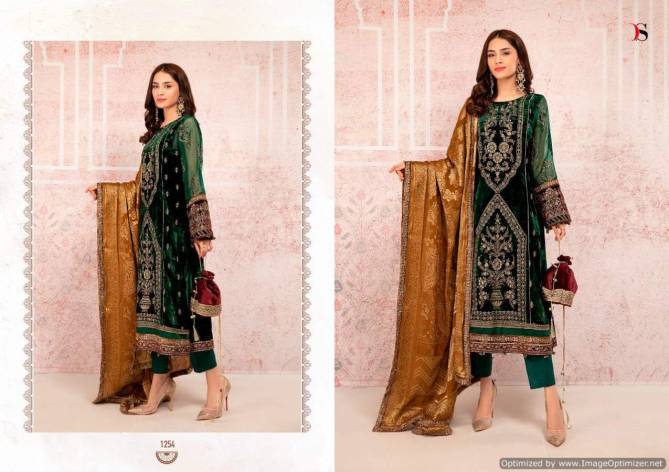 Deepsy Maria B Velvet Winter Festive Wear Velvet Pakistani Salwar Kameez Collection